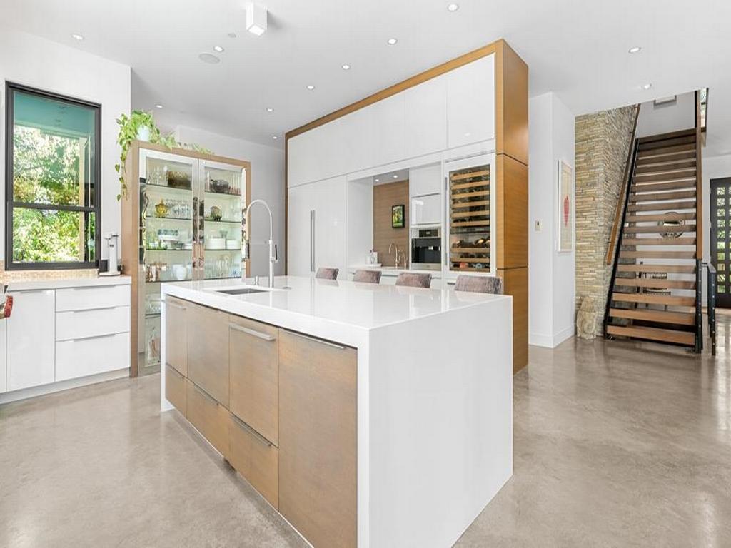 Listing Image for R3097540