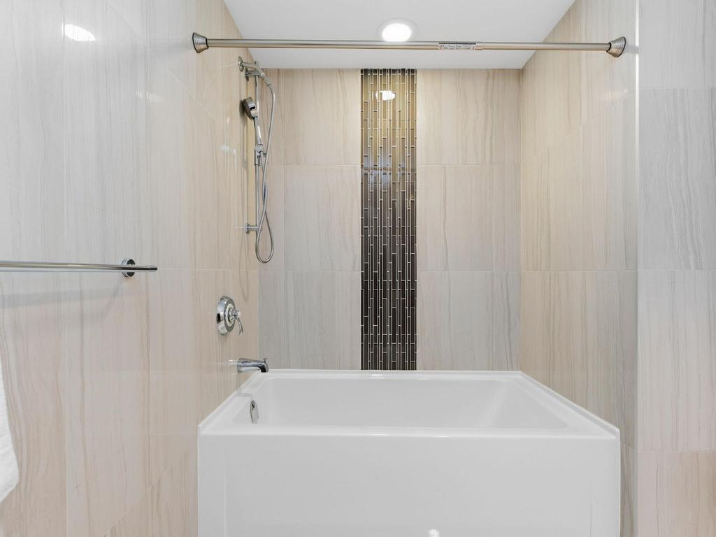 Listing Image for R3097546