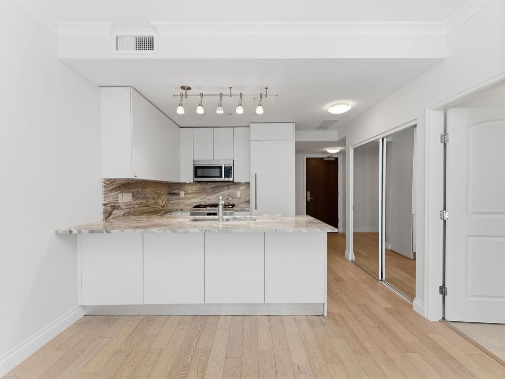 Listing Image for R3097546