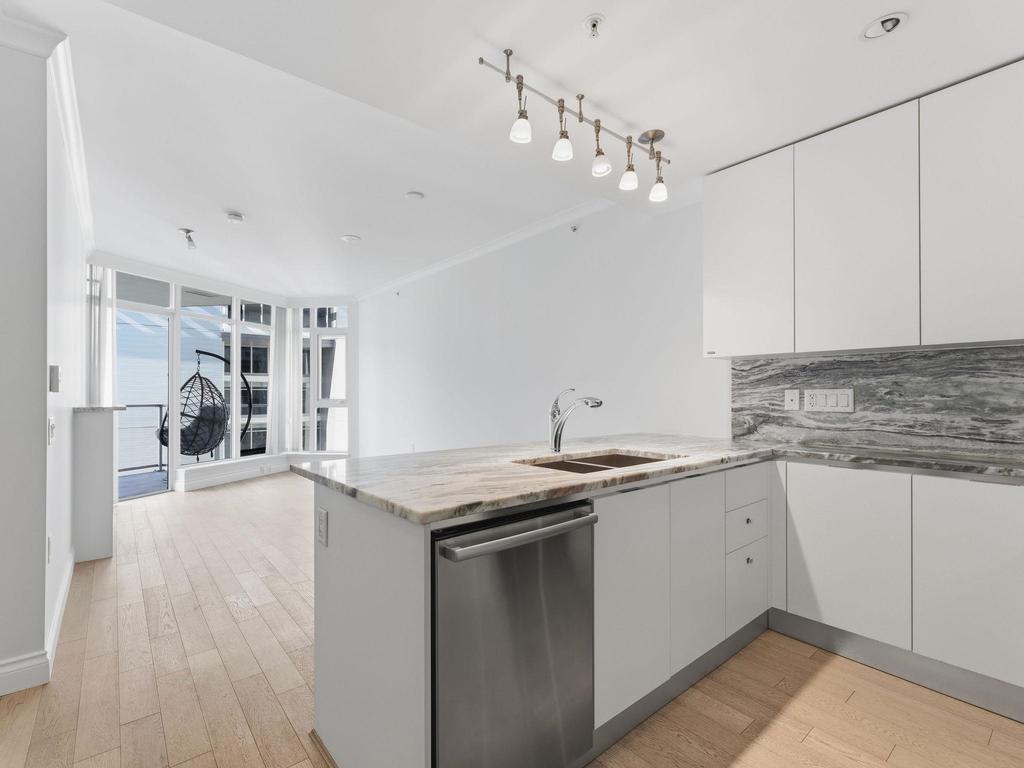 Listing Image for R3097546