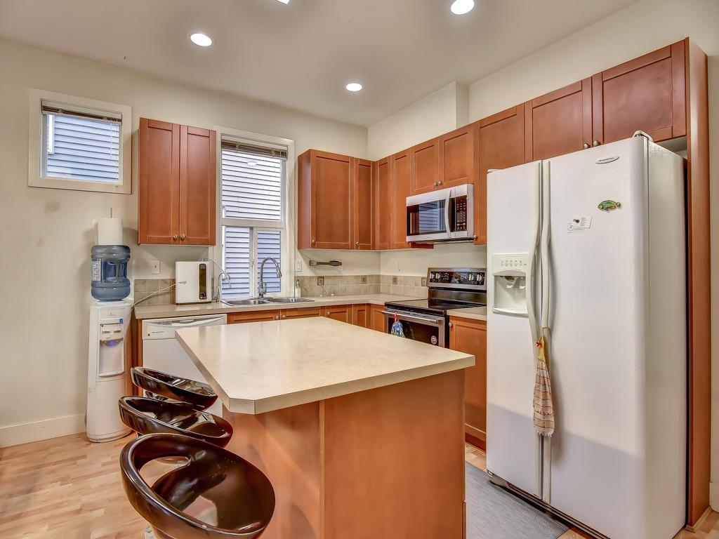 Listing Image for R3097572