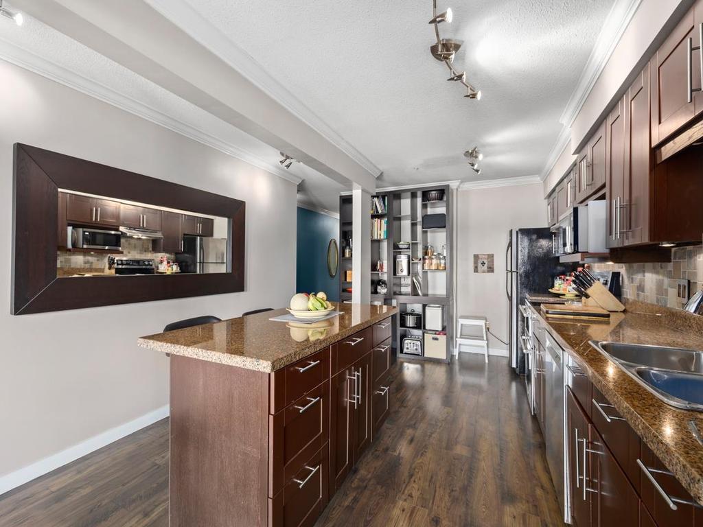 Listing Image for R3097573