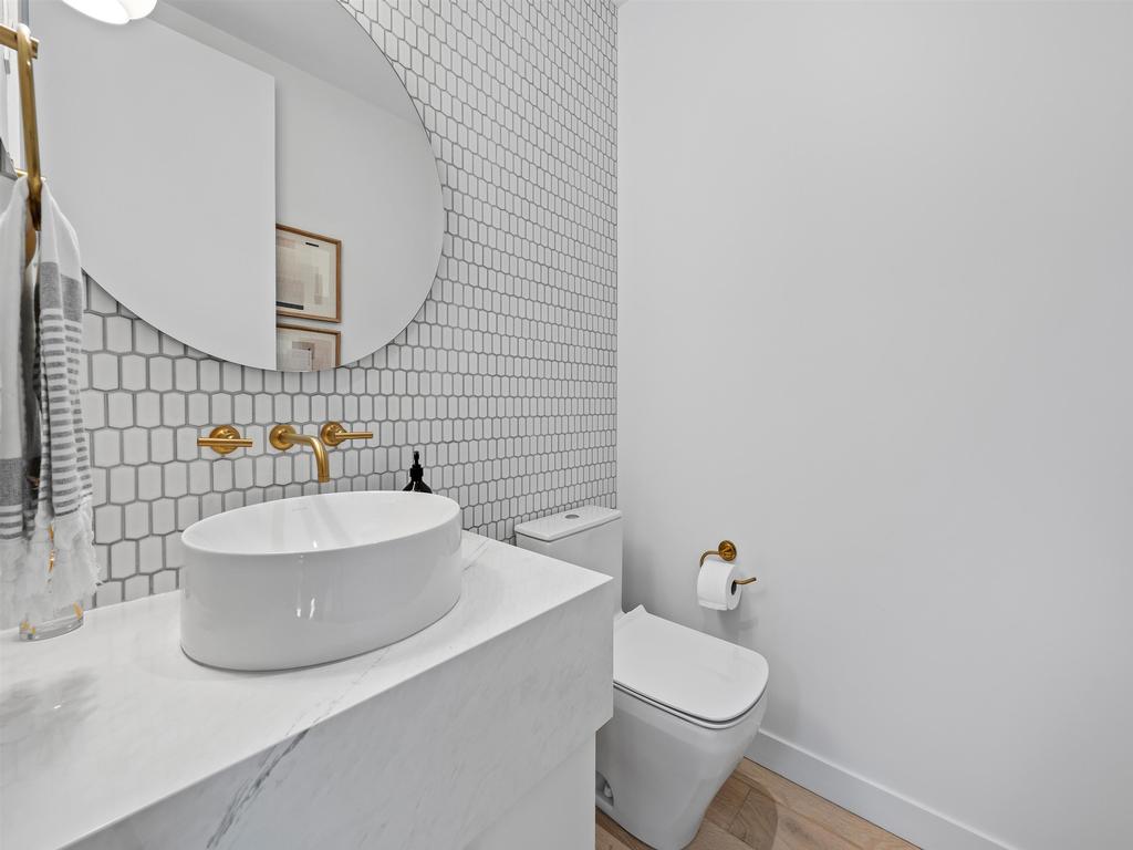 Listing Image for R3097580