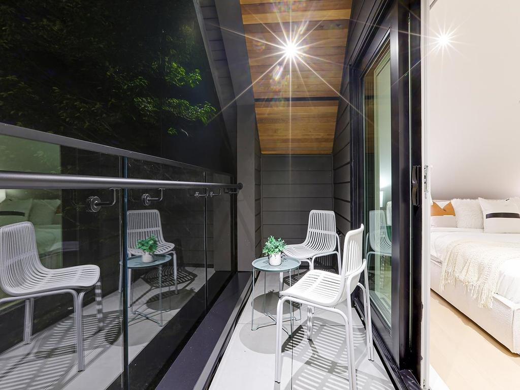 Listing Image for R3097592