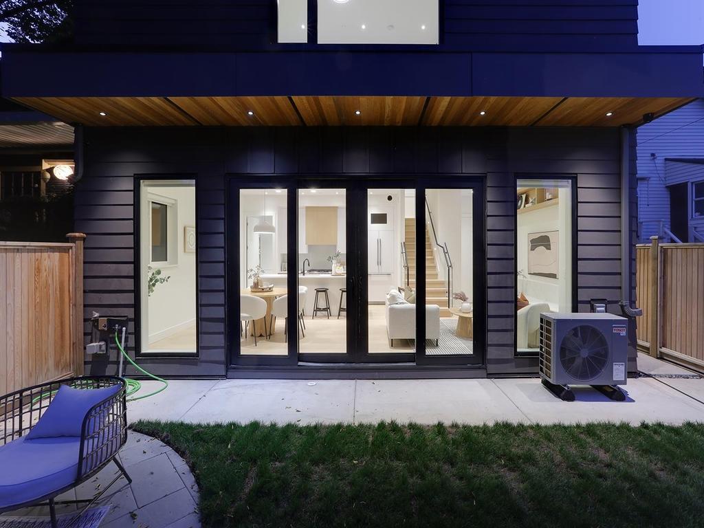 Listing Image for R3097592