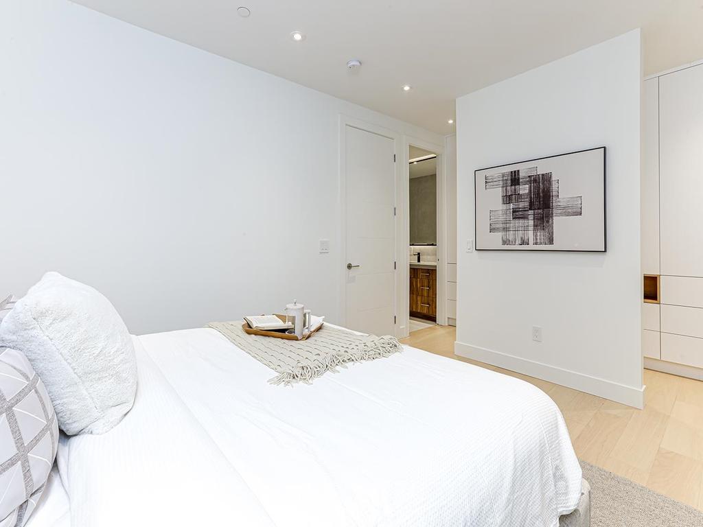 Listing Image for R3097592