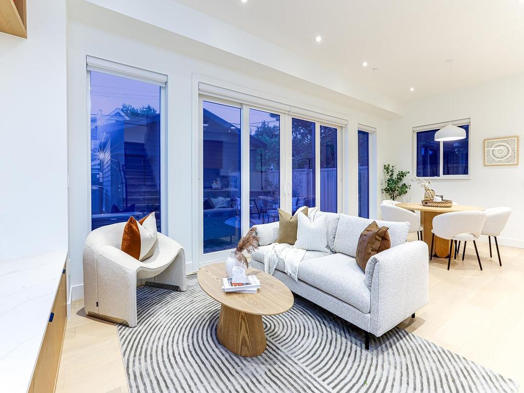 Listing Image for R3097592