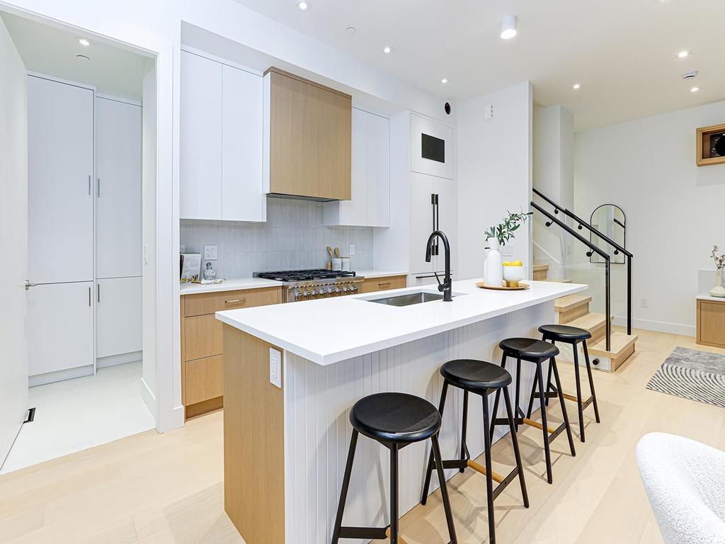 Listing Image for R3097592