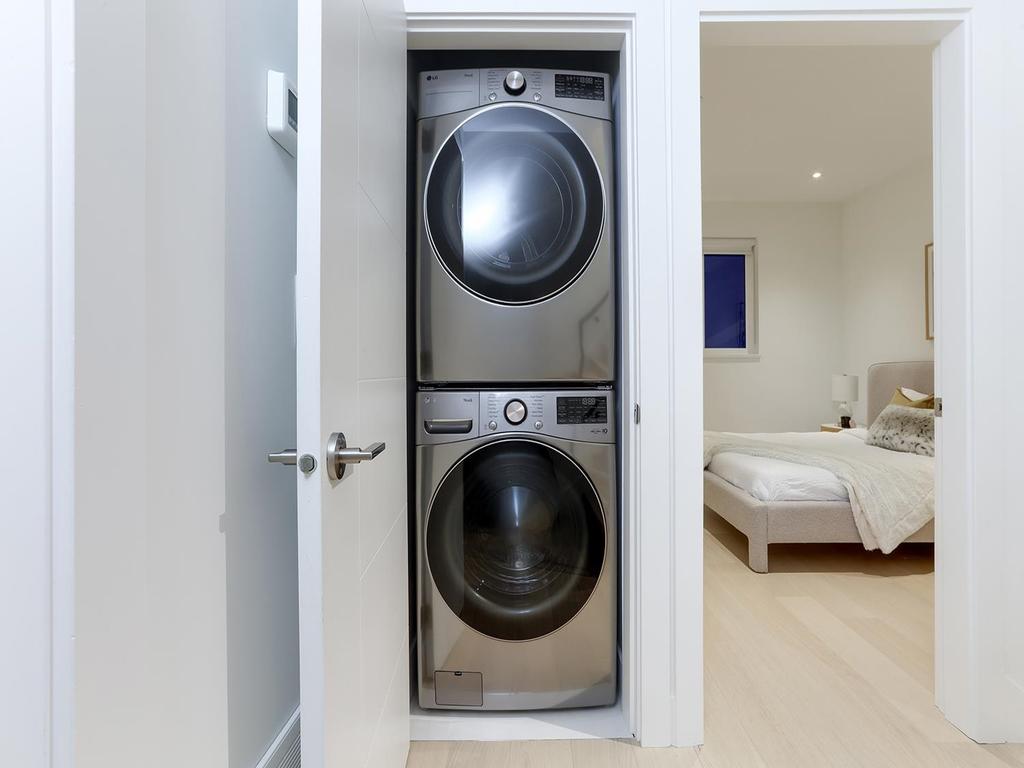 Listing Image for R3097592