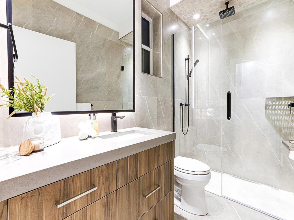 Listing Image for R3097594