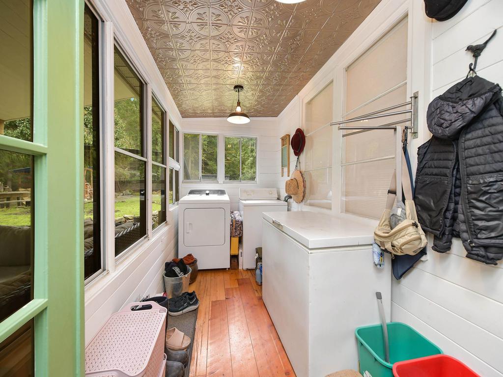 Listing Image for R3097603