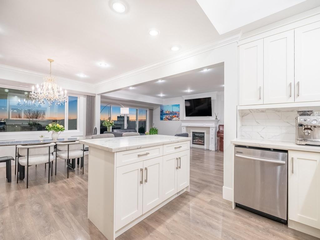 Listing Image for R3097604