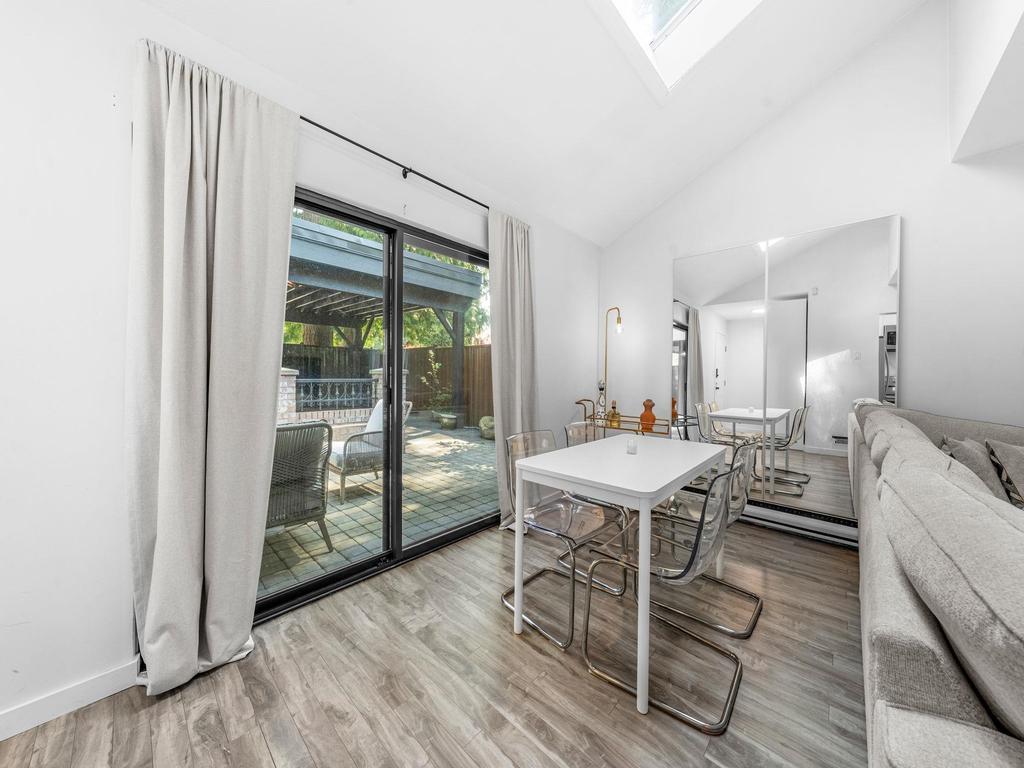 Listing Image for R3097611