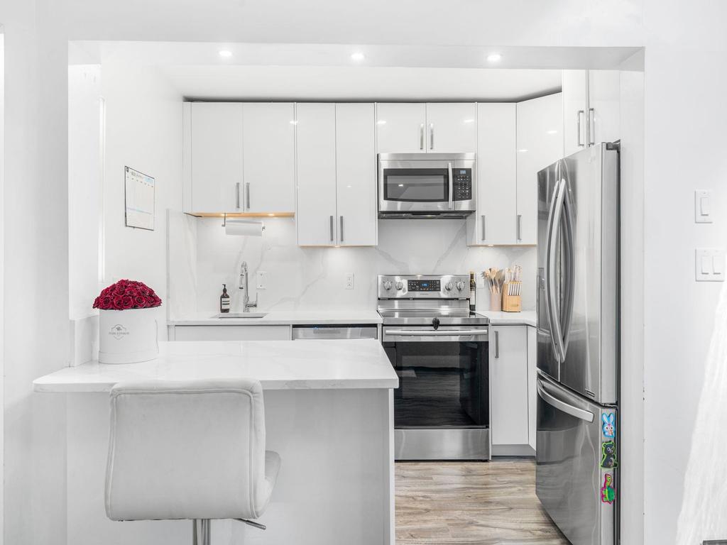 Listing Image for R3097611