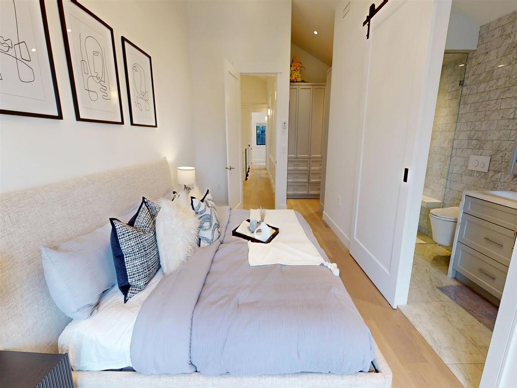 Listing Image for R3097618