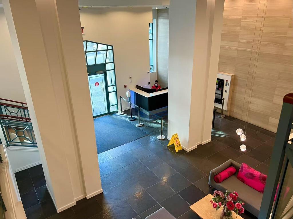 Listing Image for R3097652