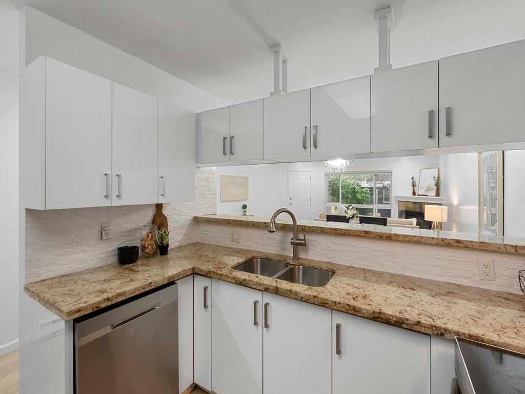 Listing Image for R3097661