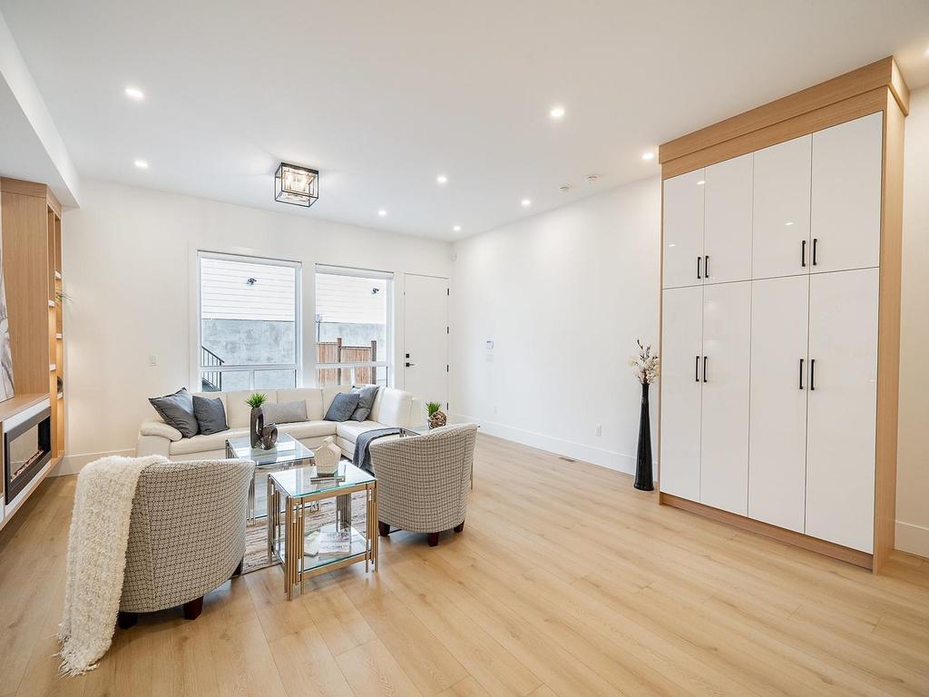 Listing Image for R3097662