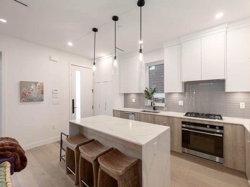 Listing Image for R3097676