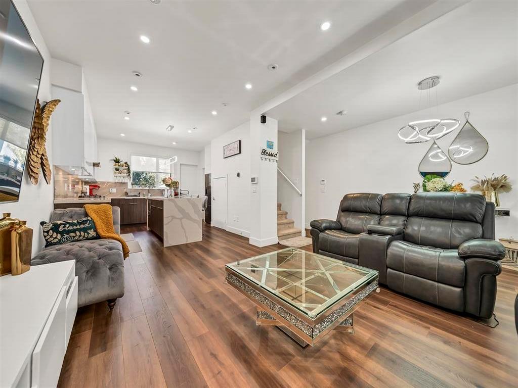 Listing Image for R3097686