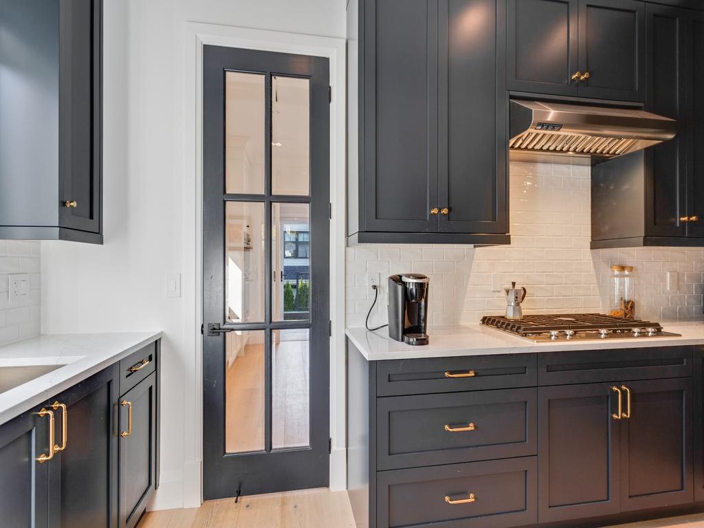 Listing Image for R3097772