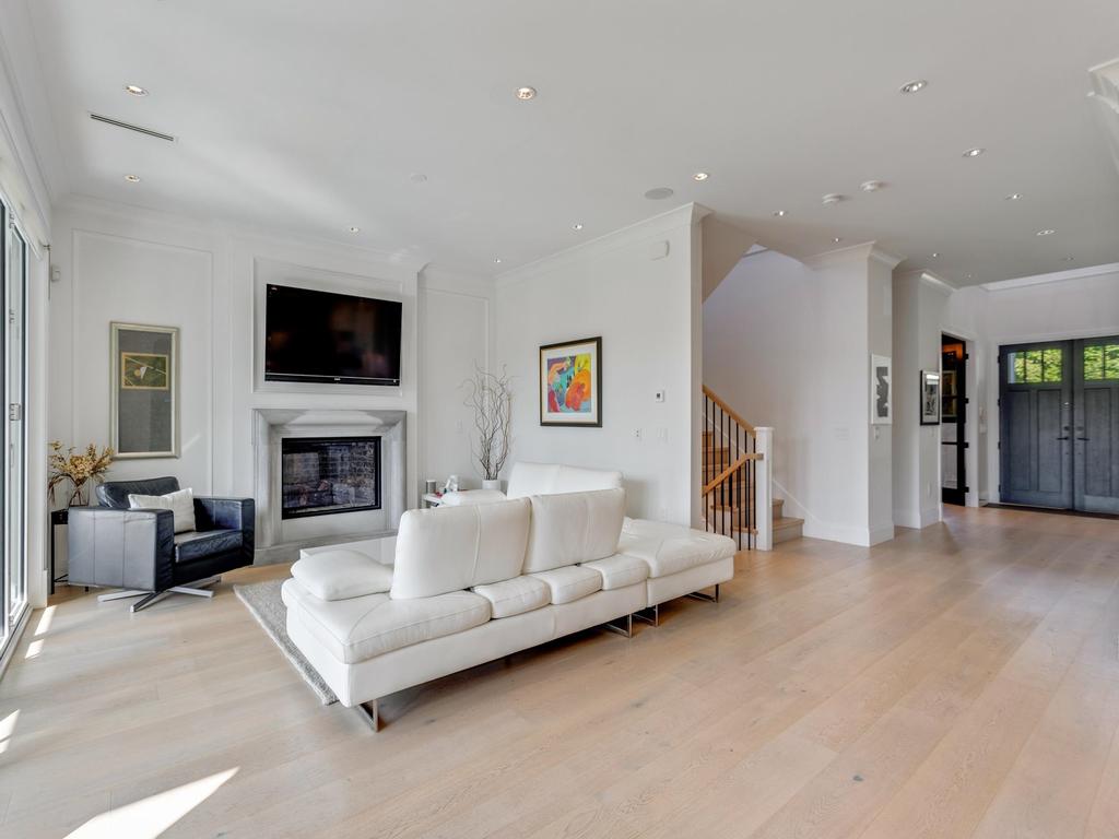 Listing Image for R3097772