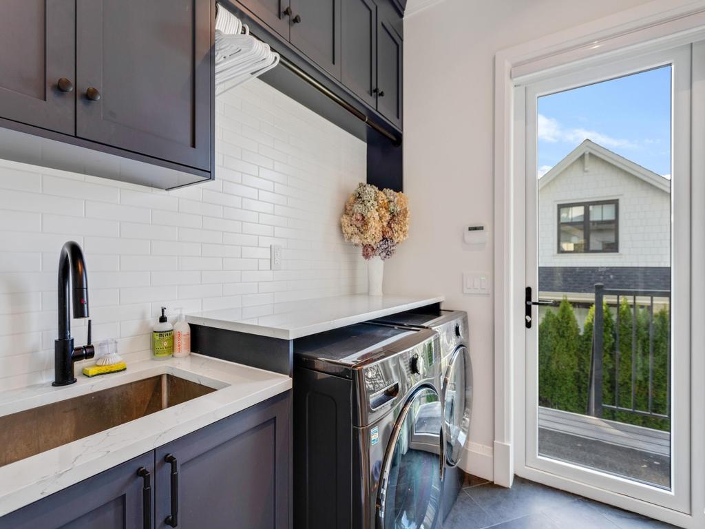 Listing Image for R3097772