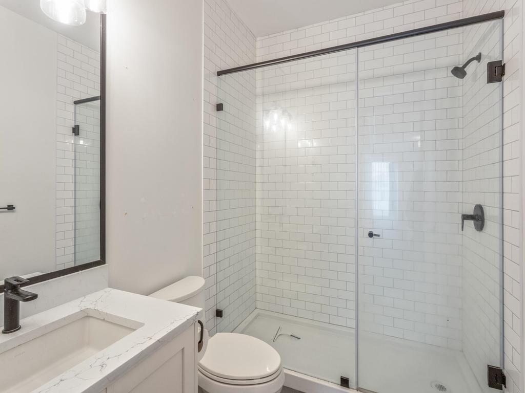 Listing Image for R3097772