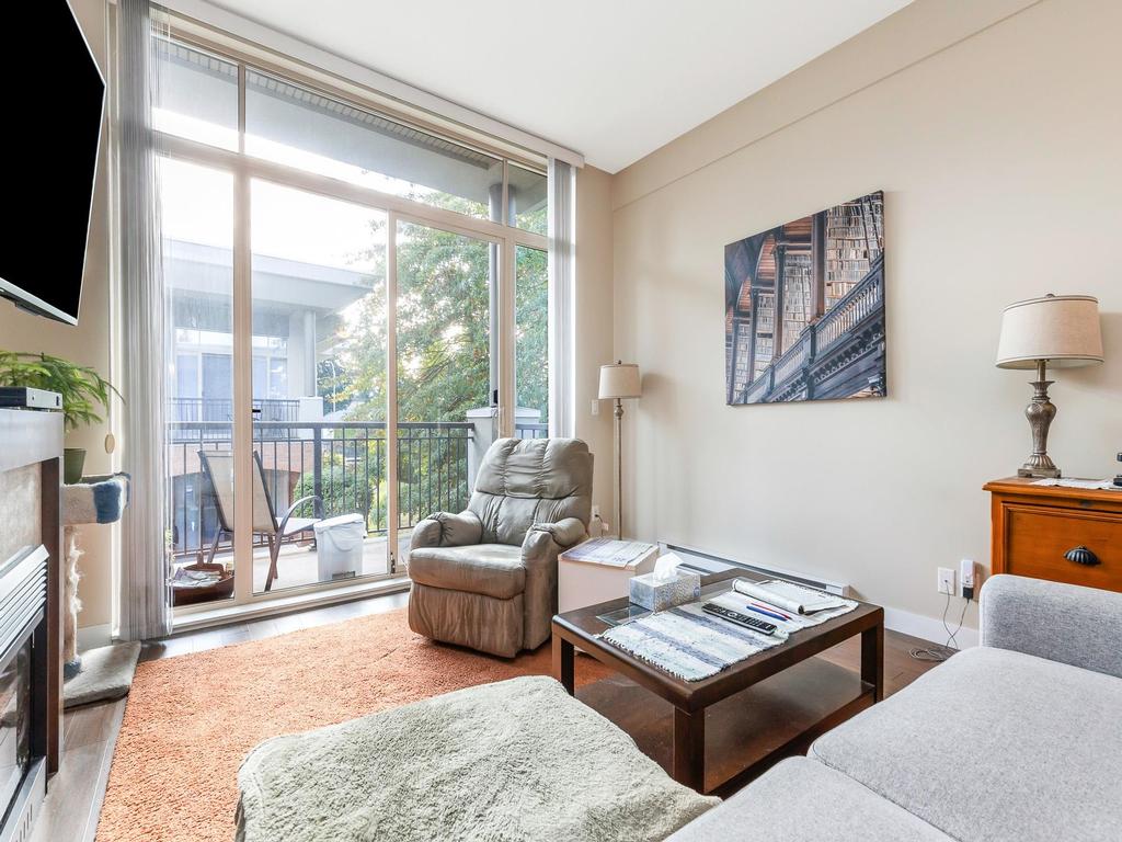 Listing Image for R3097802