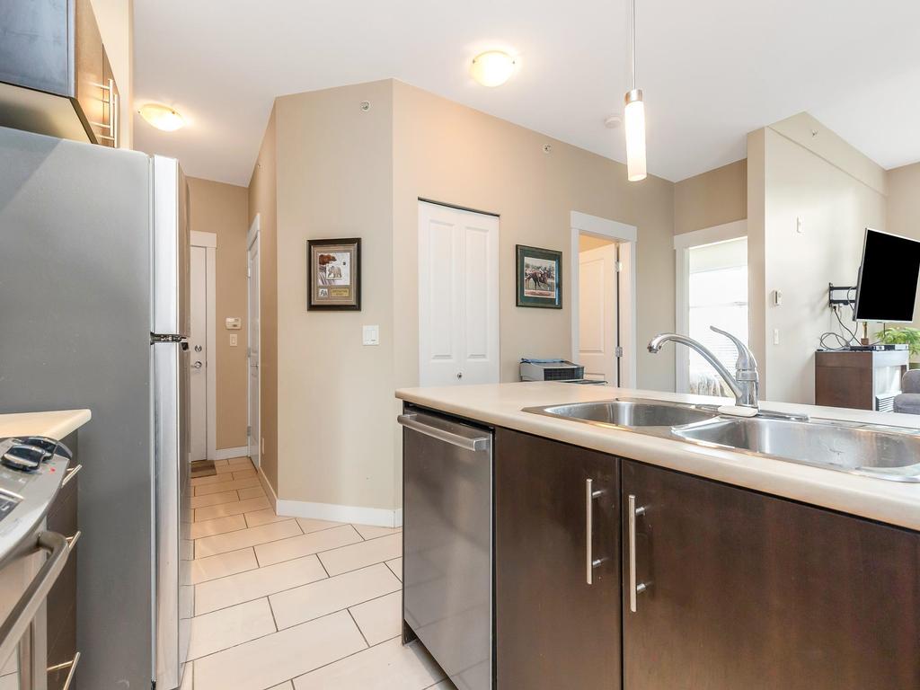 Listing Image for R3097802