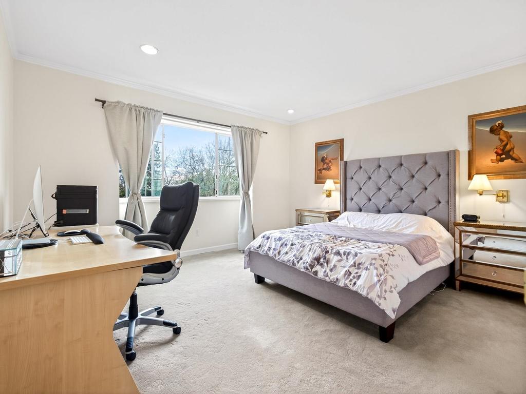 Listing Image for R3097825