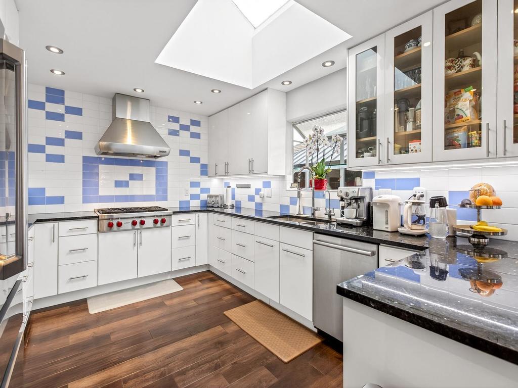 Listing Image for R3097825