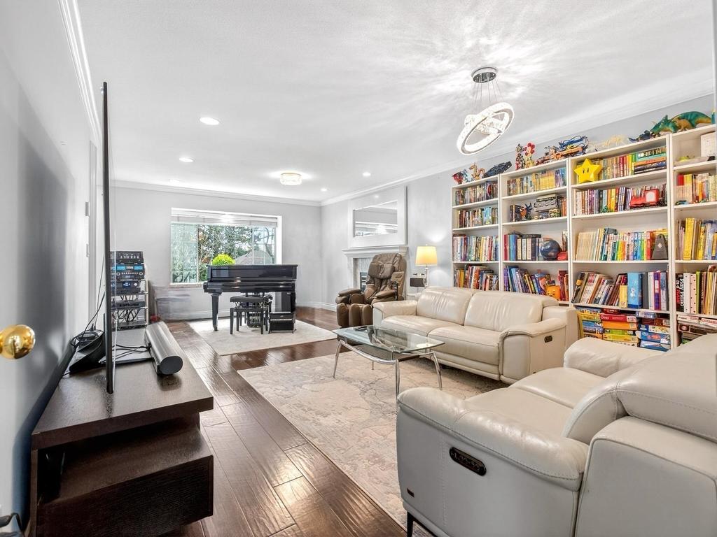 Listing Image for R3097825