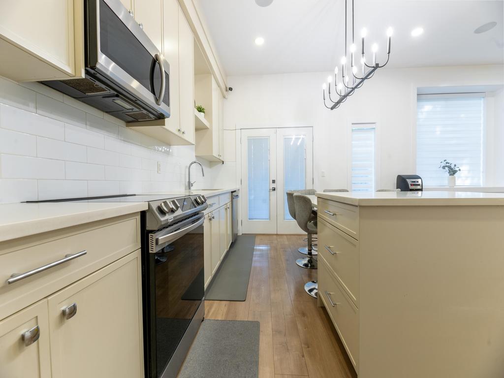 Listing Image for R3097828