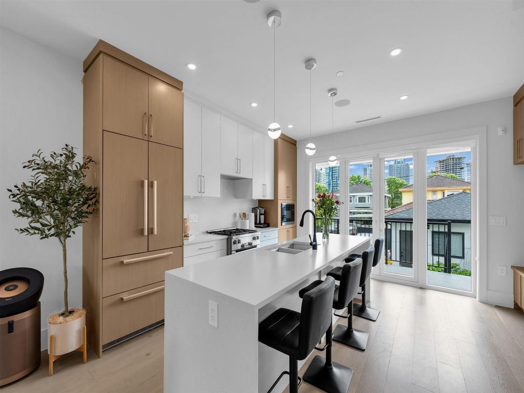 Listing Image for R3097831