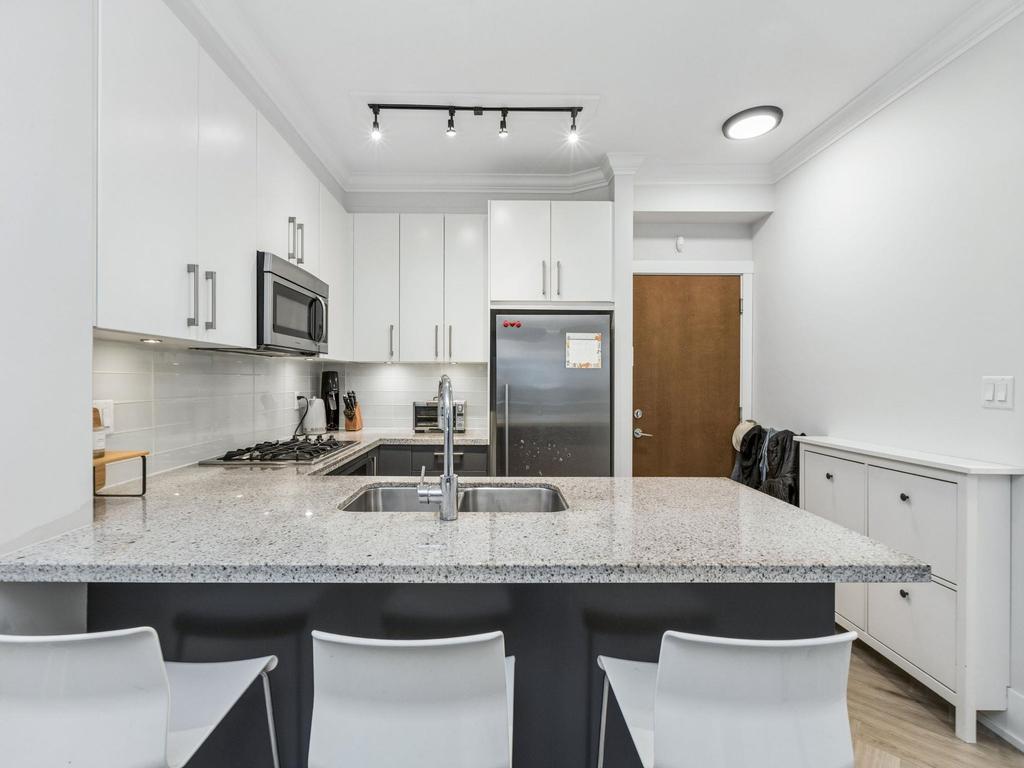 Listing Image for R3097833