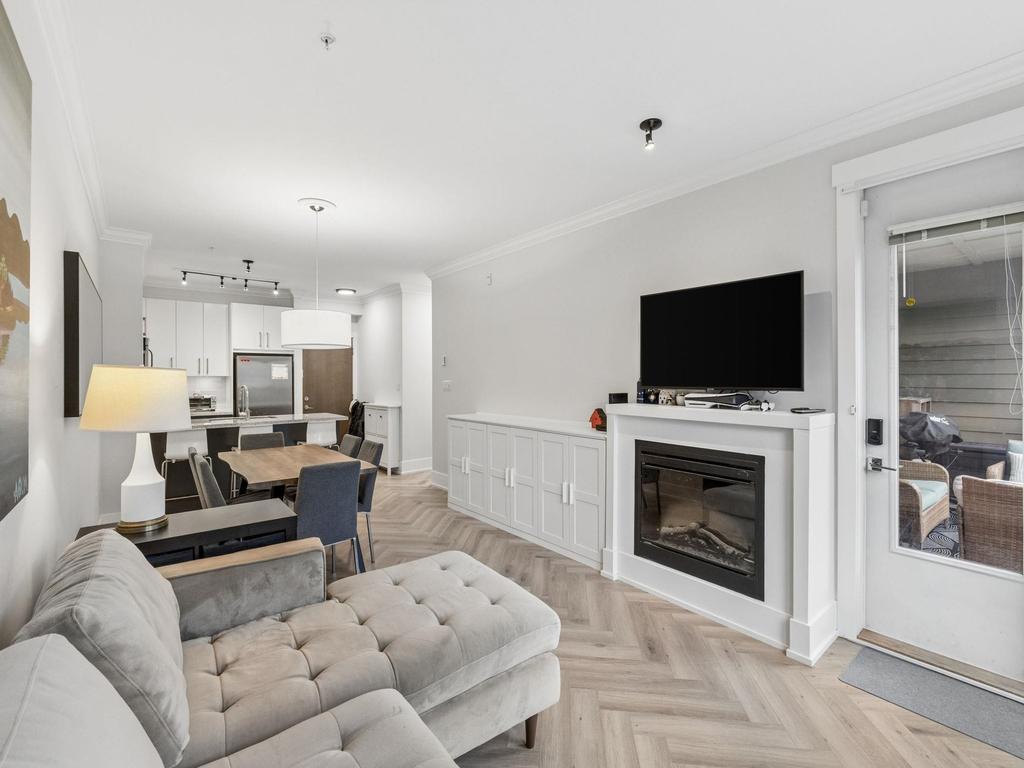 Listing Image for R3097833