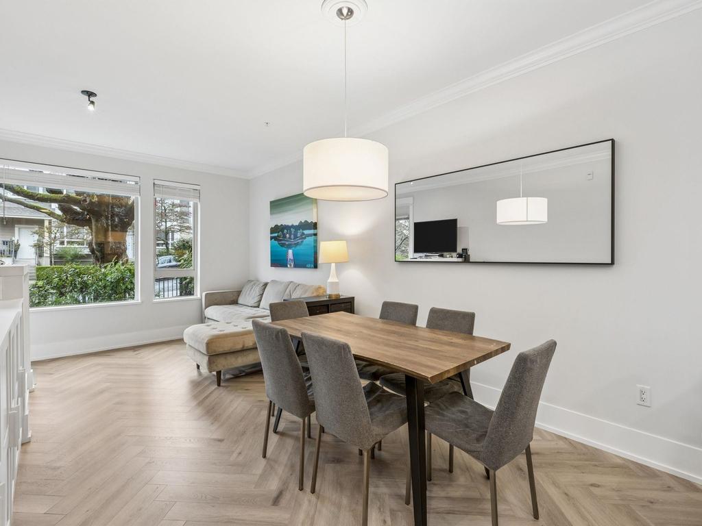 Listing Image for R3097833