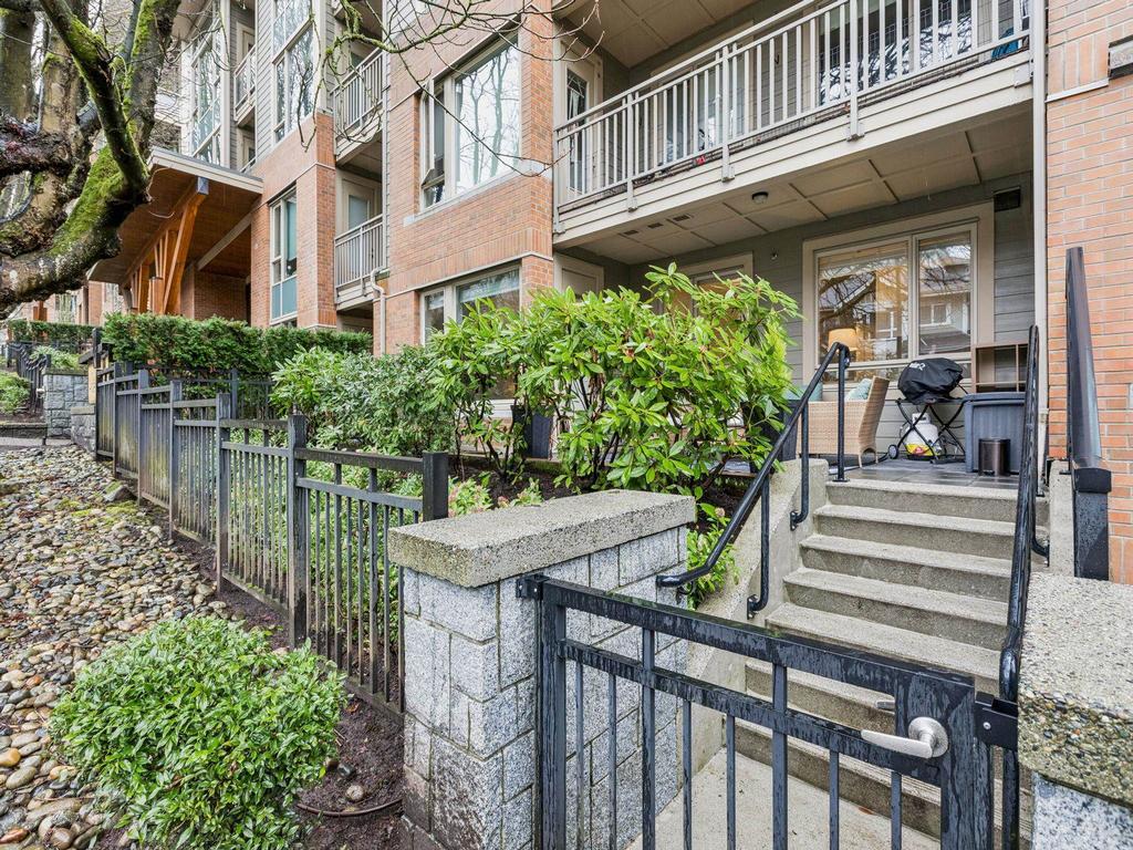 Listing Image for R3097833