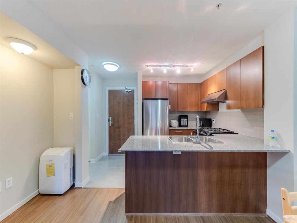 Listing Image for R3097836