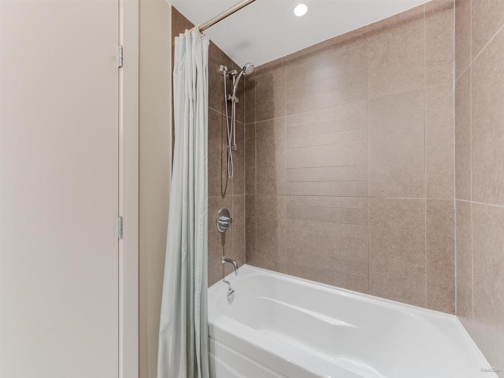 Listing Image for R3097836