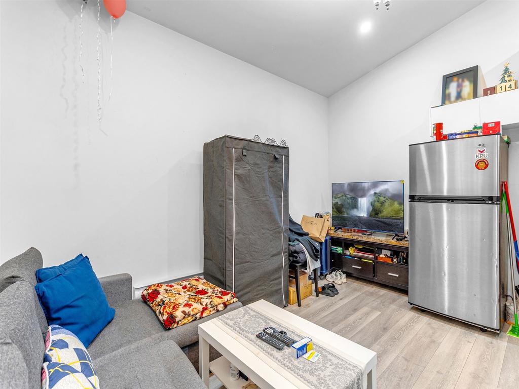 Listing Image for R3097838