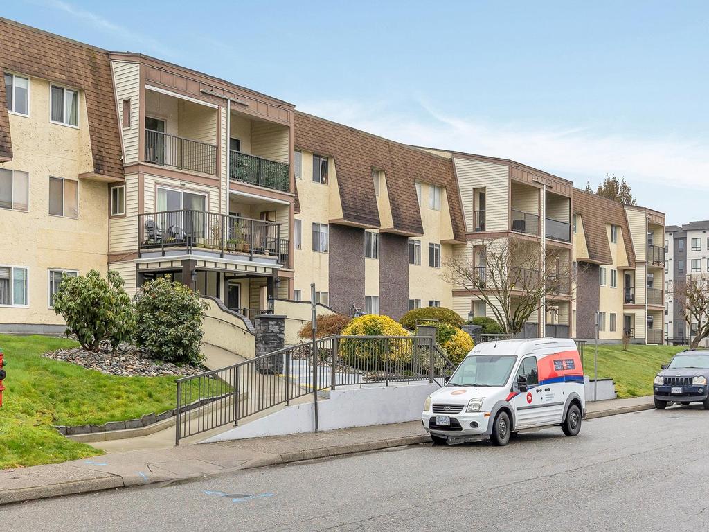 Listing Image for R3097840