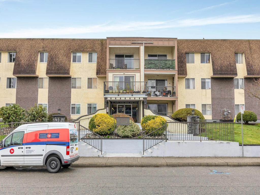 Listing Image for R3097840