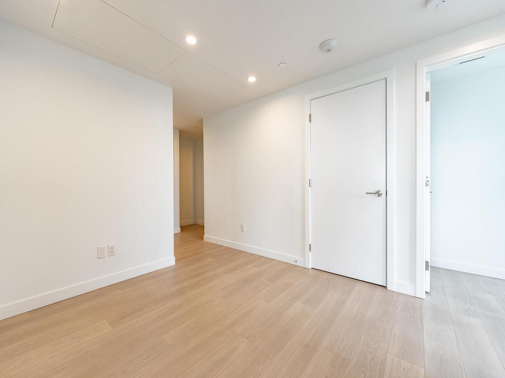 Listing Image for R3097856