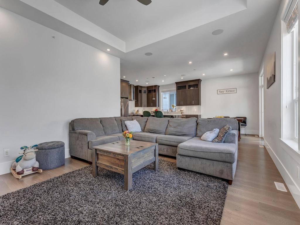 Listing Image for R3097857