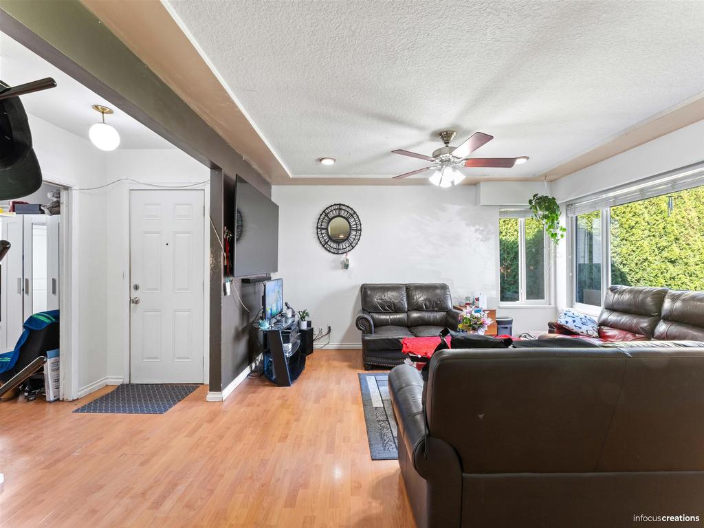 Listing Image for R3097859