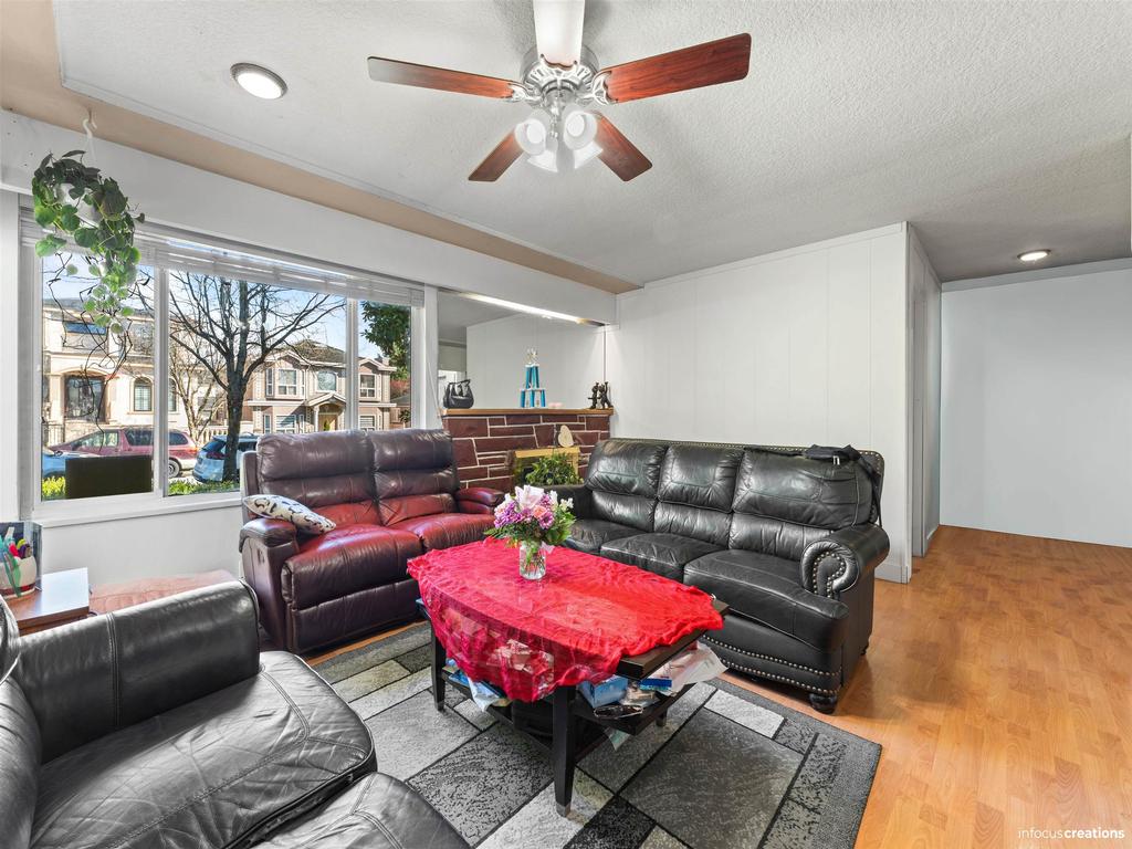 Listing Image for R3097859