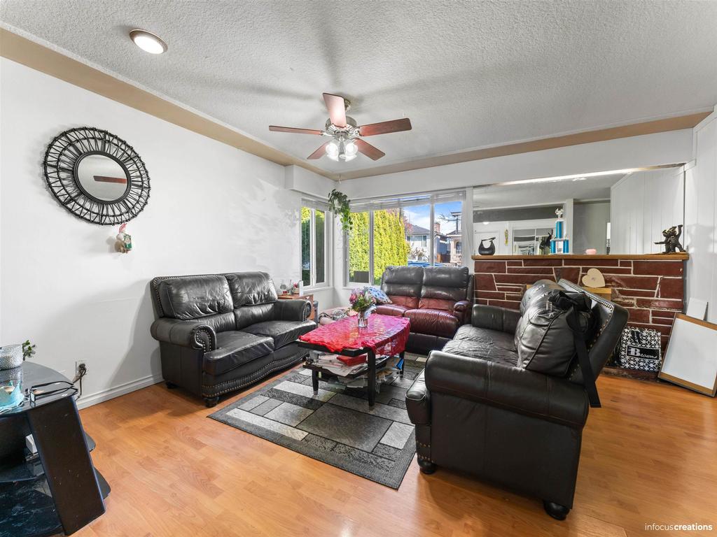 Listing Image for R3097859