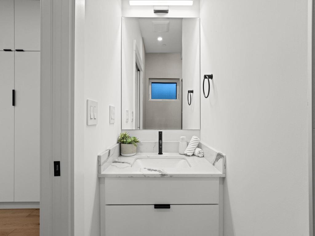 Listing Image for R3097871